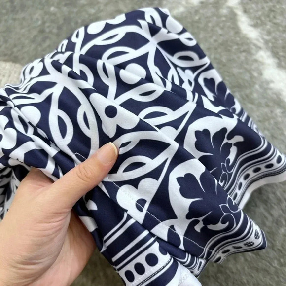 Slinky Brand Geometric Floral Top - Picture 9 of 11